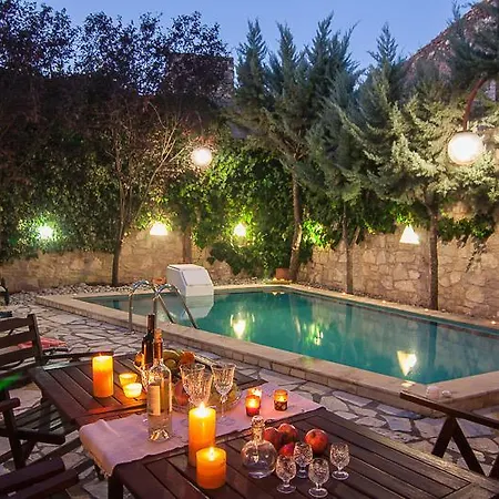 Sarris Villa